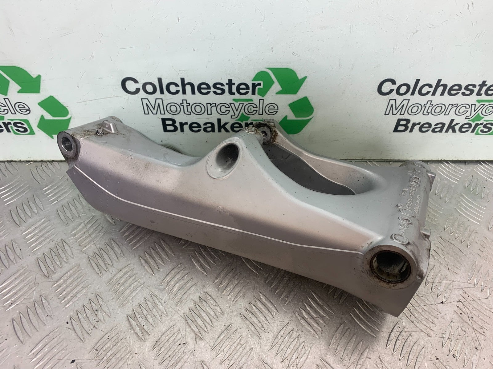 BMW R1200 R 1200 GS SWINGARM  YEAR 2013-2016 (CMB1257)
