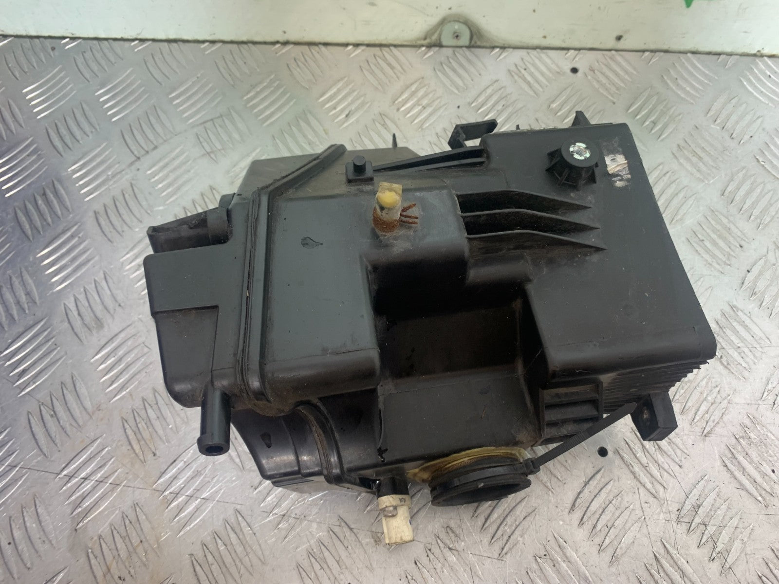 ROYAL ENFIELD HIMALAYAN 411 AIRBOX  YEAR 2018-2023 (CMB1322)