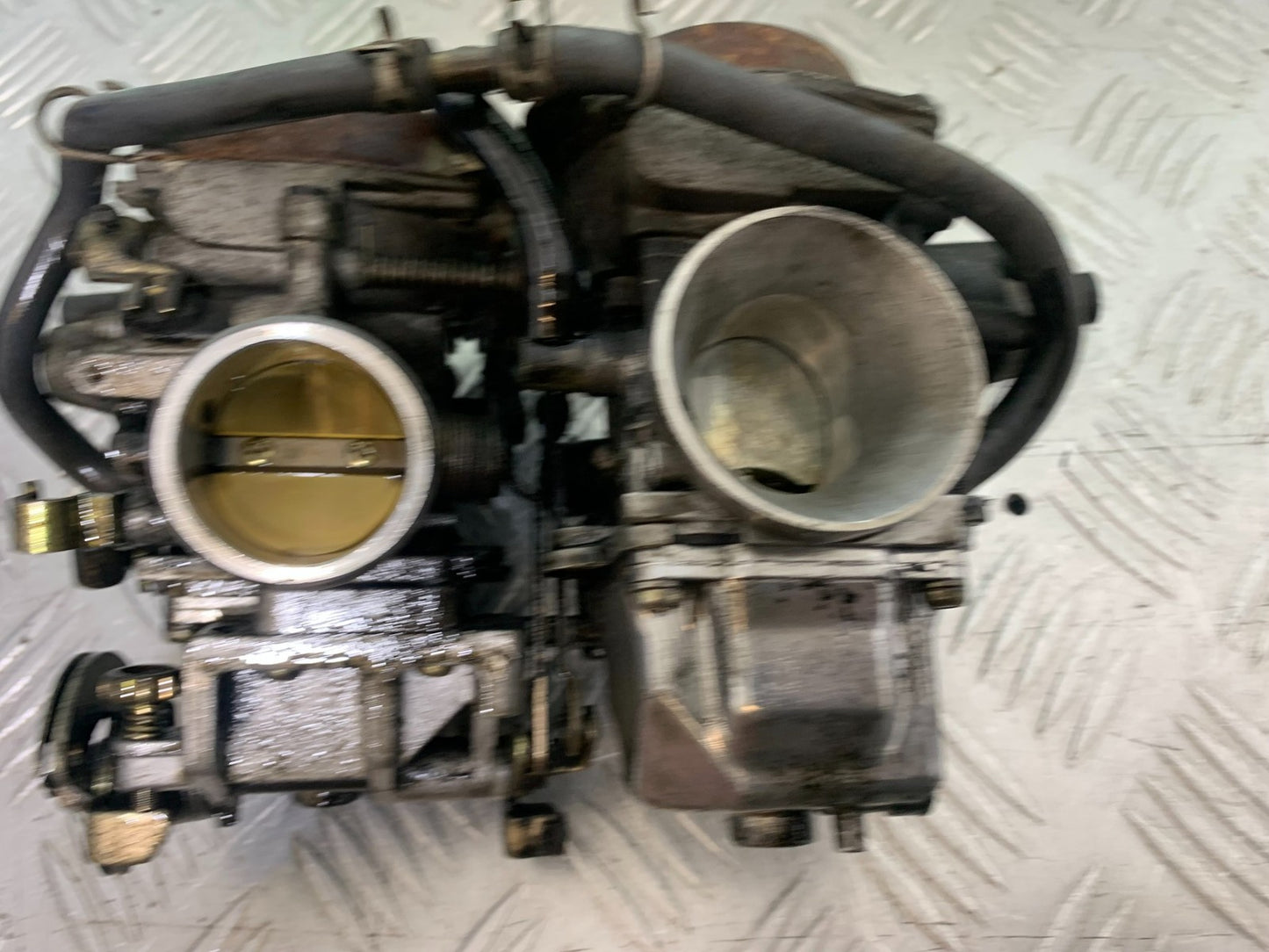 YAMAHA XV1100 XV 1100 VIRAGO CARBS 1990-1999 (CMB1243)