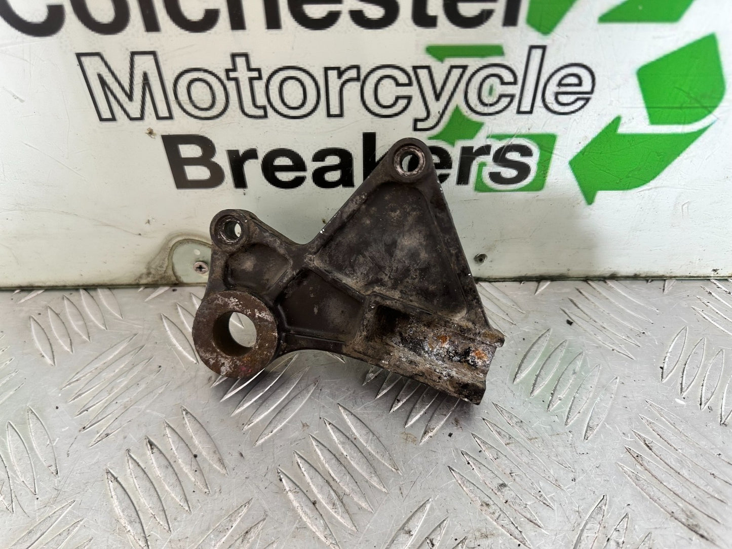 KAWASAKI ER6 F ER6F REAR BRAKE CALIPER BRACKET YEAR 2005-2008 (CMB1178)