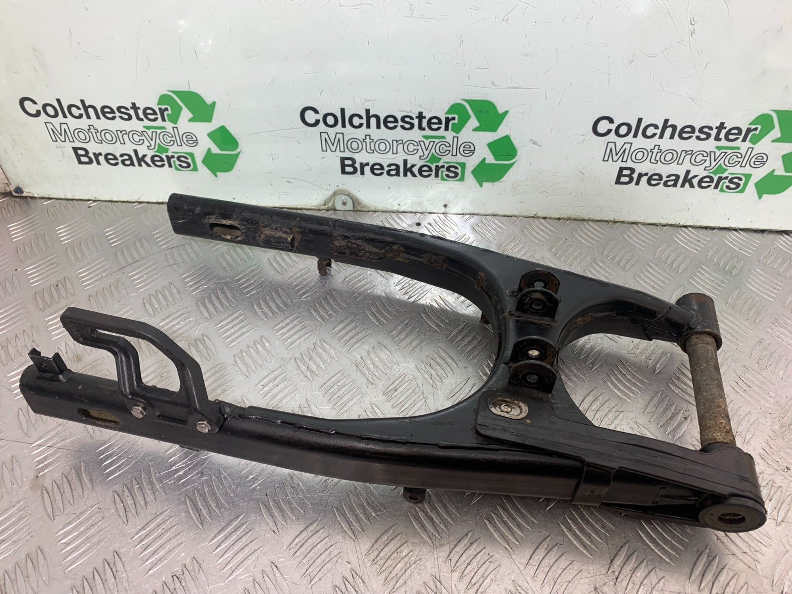 ROYAL ENFIELD HIMALAYAN 411 SWINGARM YEAR 2018-2023 (CMB1322)