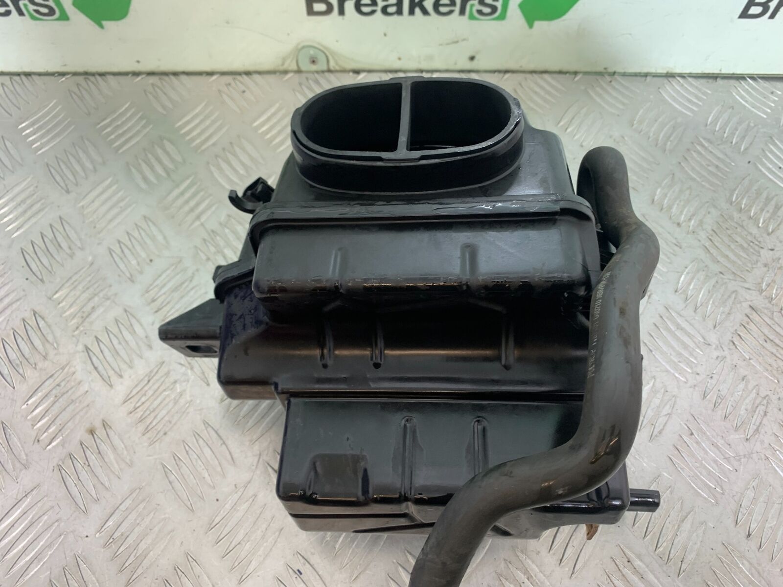 TRIUMPH THUNDERBIRD 1600 AIRBOX   YEAR 2011 (CMB1107)