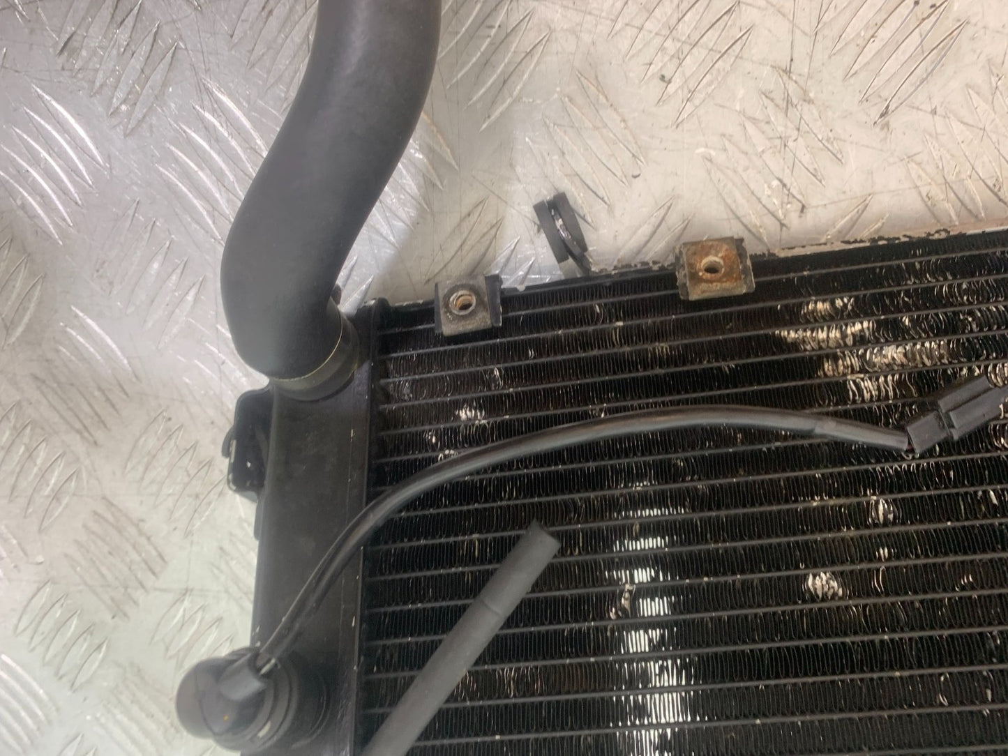 SUZUKI SV650 SV 650 mk1 RADIATOR 1999-2002 (CMB1238)