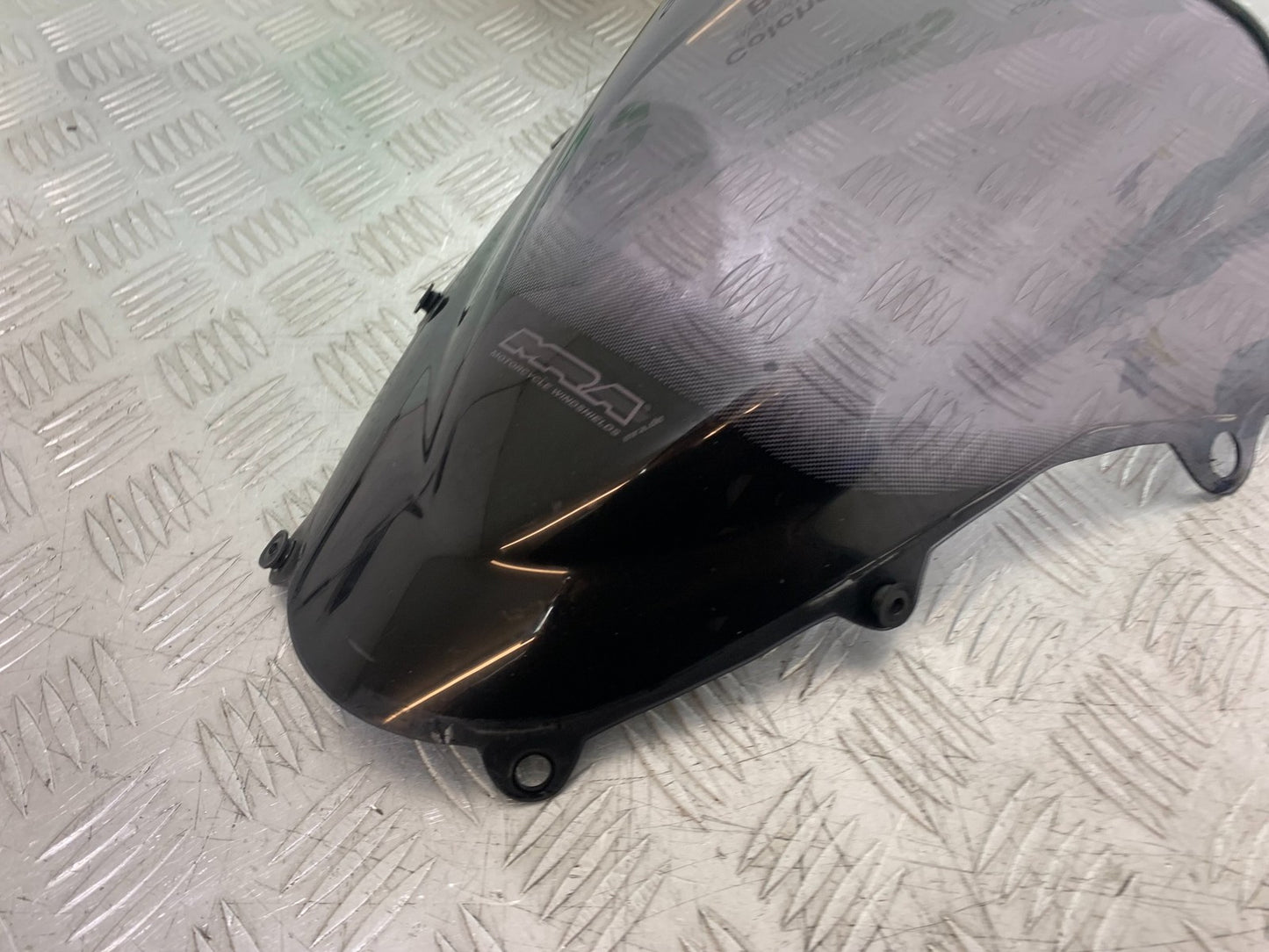 SUZUKI SV1000 SV 1000 SCREEN  YEAR 2003-2007 (CMB1293)