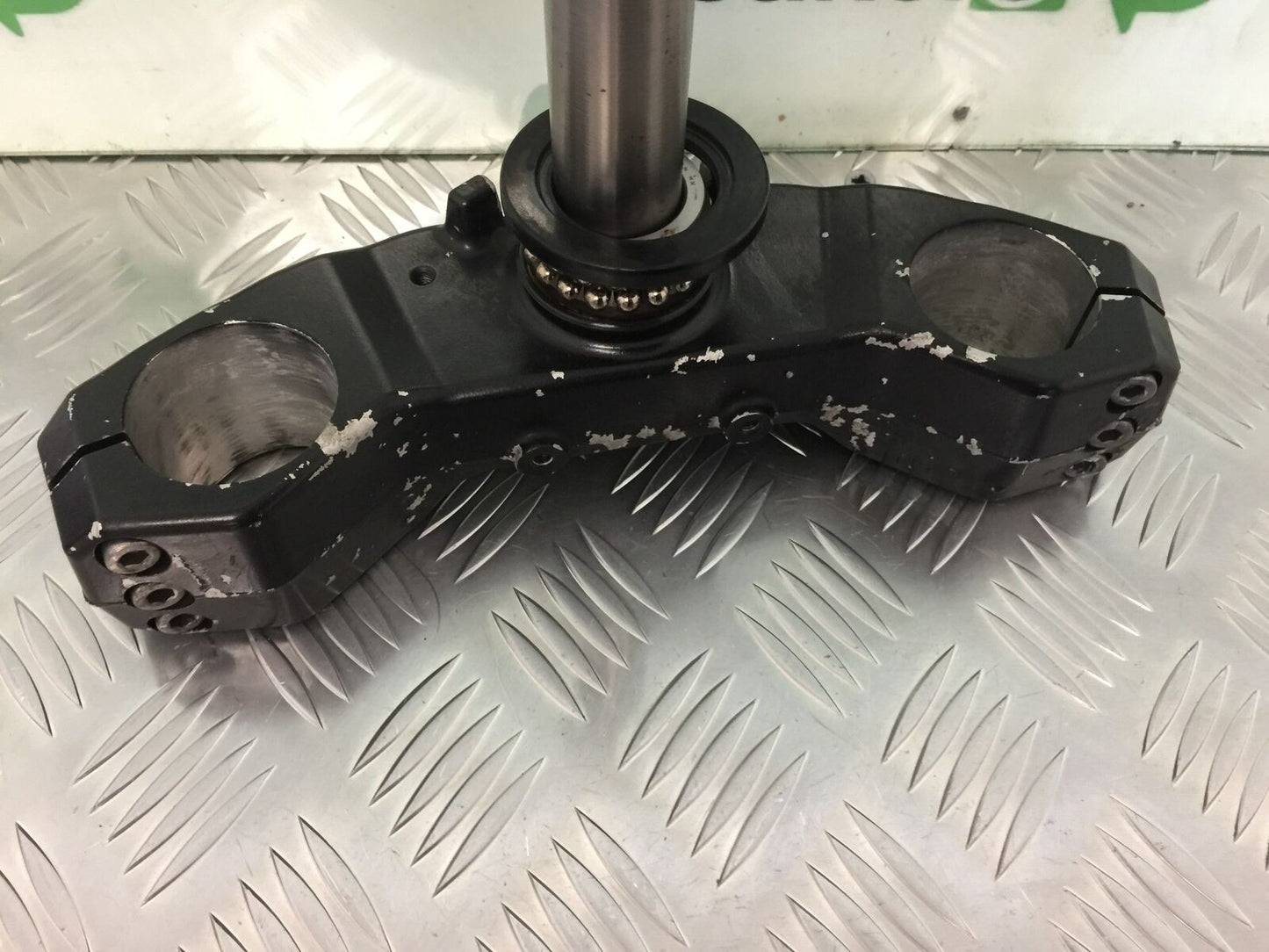 KAWASAKI Z1000 Z 1000 BOTTOM YOKE YEAR 2007-2009  (STOCK 927)