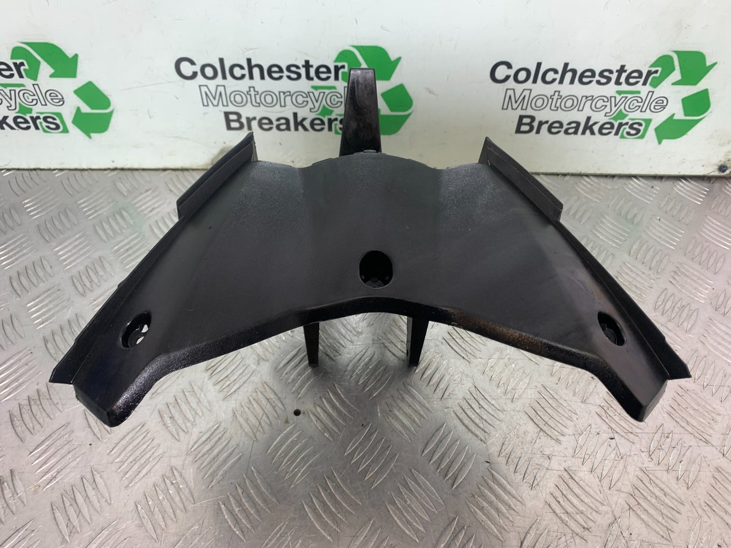 NECO ALEXONE 125 FAIRING BRACKET   YEAR 2016-2022  (CMB1273)