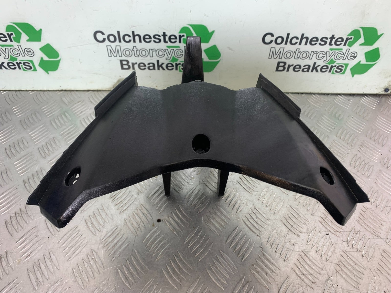 NECO ALEXONE 125 FAIRING BRACKET   YEAR 2016-2022  (CMB1273)
