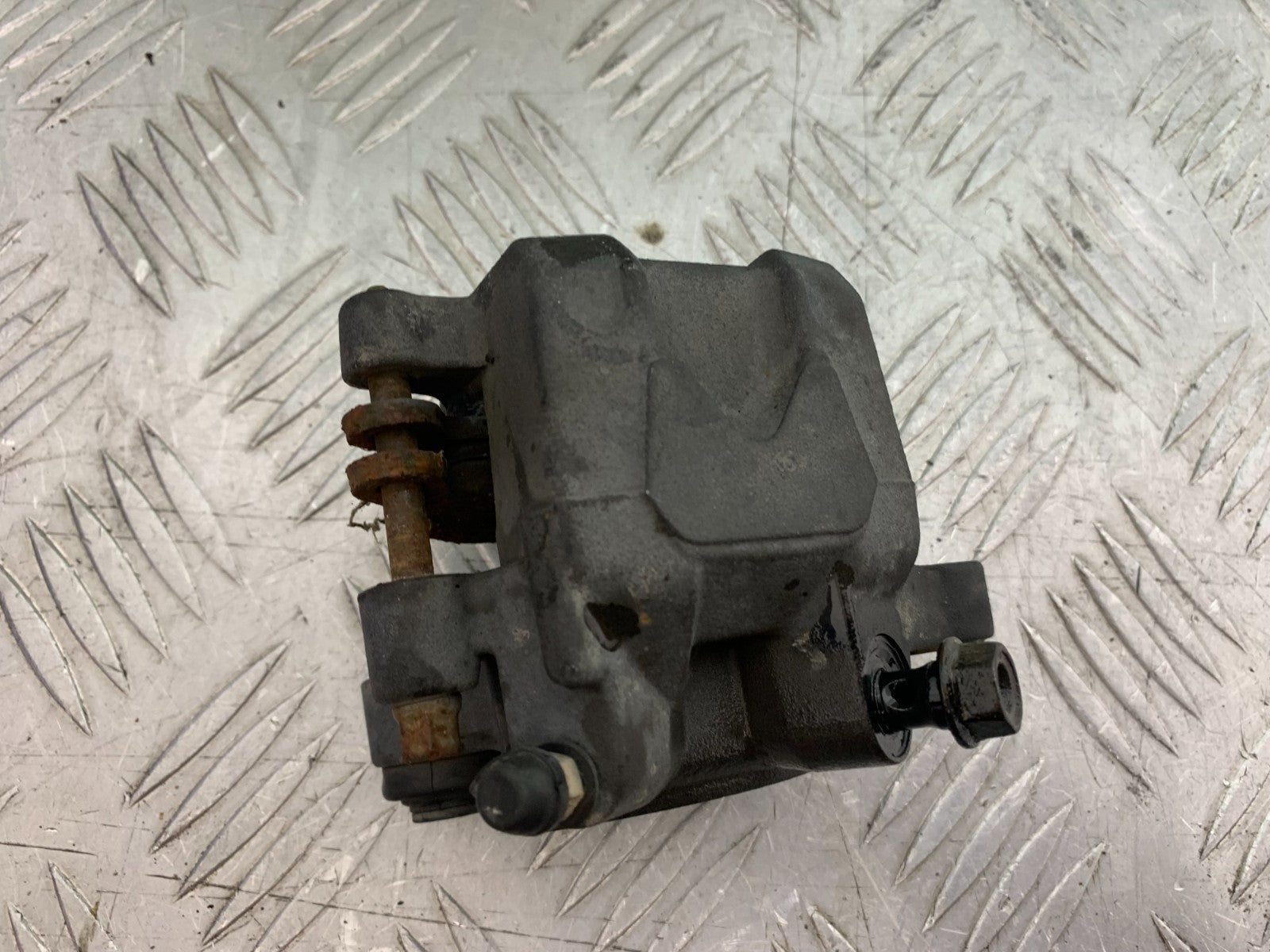 HONDA NC700 X REAR BRAKE CALIPER YEAR 2012-2014 (CMB1327)