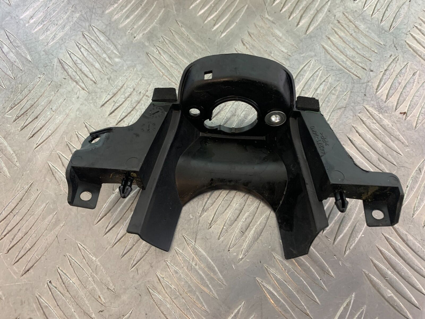 SUZUKI GSX S 1000 GSX-S 1000 IGNITION SWITCH COVER   YEAR 2016-2019 (CMB1082)