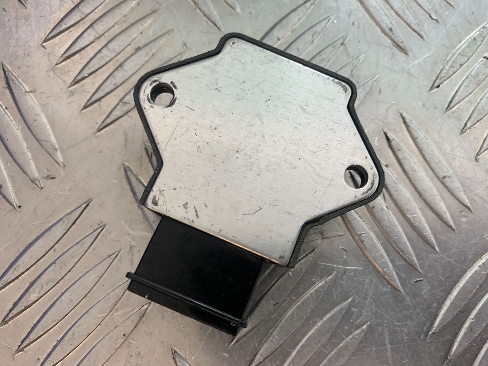HONDA VFR750 VFR 750 FL-M-N-P REGULATOR  YEAR 1990-93 (CMB1093)