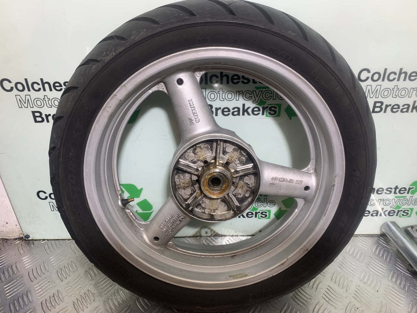 SUZUKI SV650 SV 650 mk1 REAR WHEEL  1999-2002 (CMB1238)