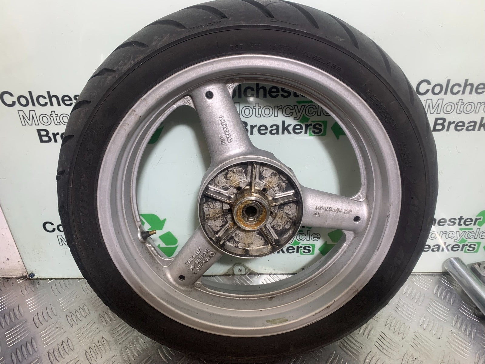 SUZUKI SV650 SV 650 mk1 REAR WHEEL  1999-2002 (CMB1238)