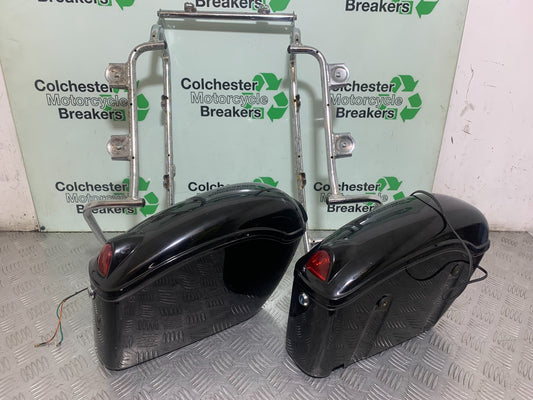 PIONEER NEVADA XF125 PANNIERS AND BRACKETS  YEAR 2009 (CMB1214)