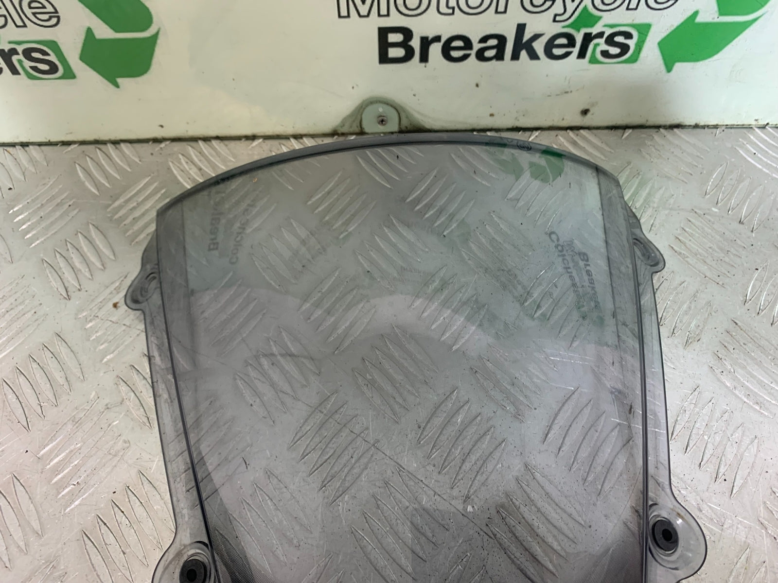 YAMAHA YZF R1 SCREEN YEAR 2004-2006 (CMB1155)