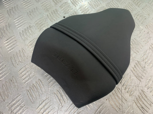 DUCATI 1198 S REAR SEAT  YEAR 2009-2011 (CMB1219)