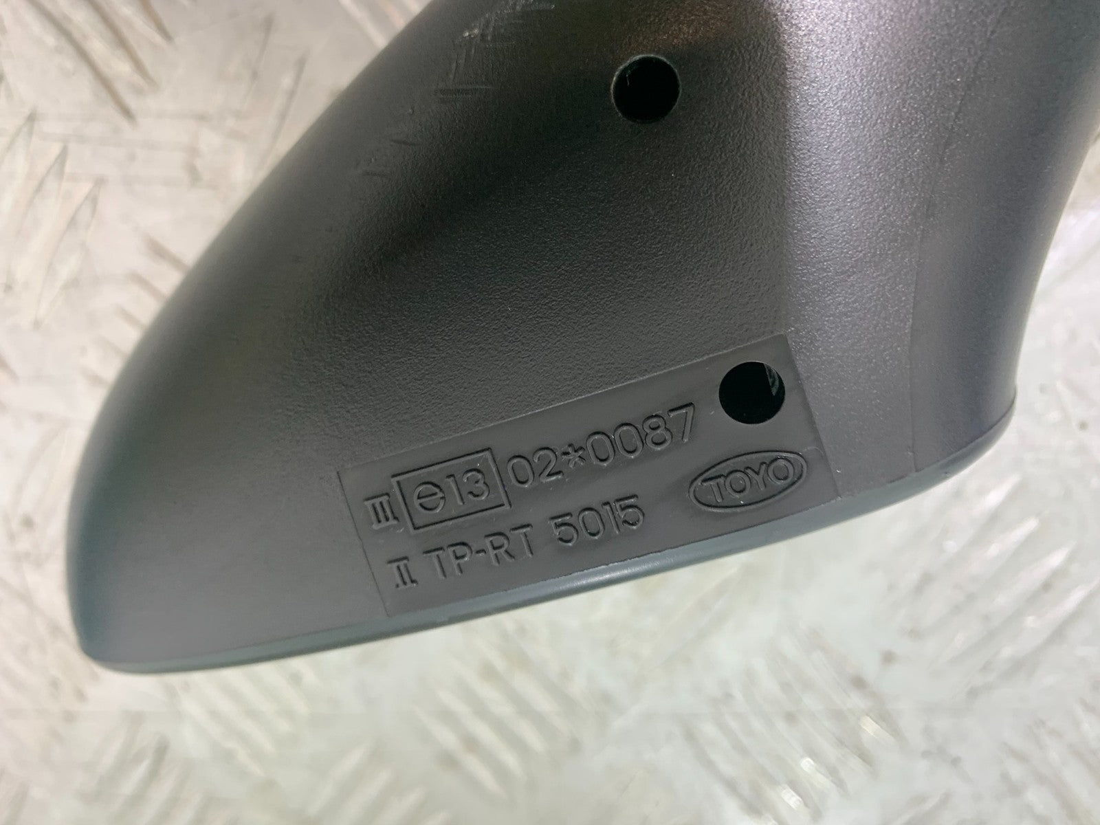 YAMAHA YZF R1 4XV RIGHT MIRROR  YEAR 1998-99 (CMB1291)
