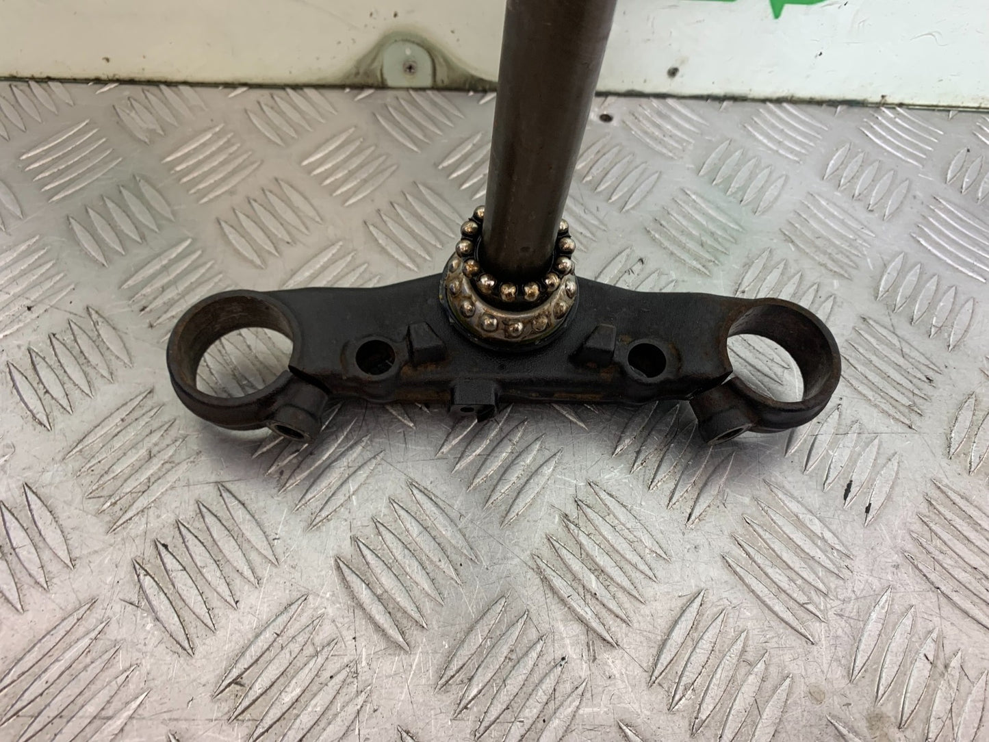 HONDA CBF600 CBF 600 BOTTOM YOKE YEAR 2004 -07 (CMB1247)