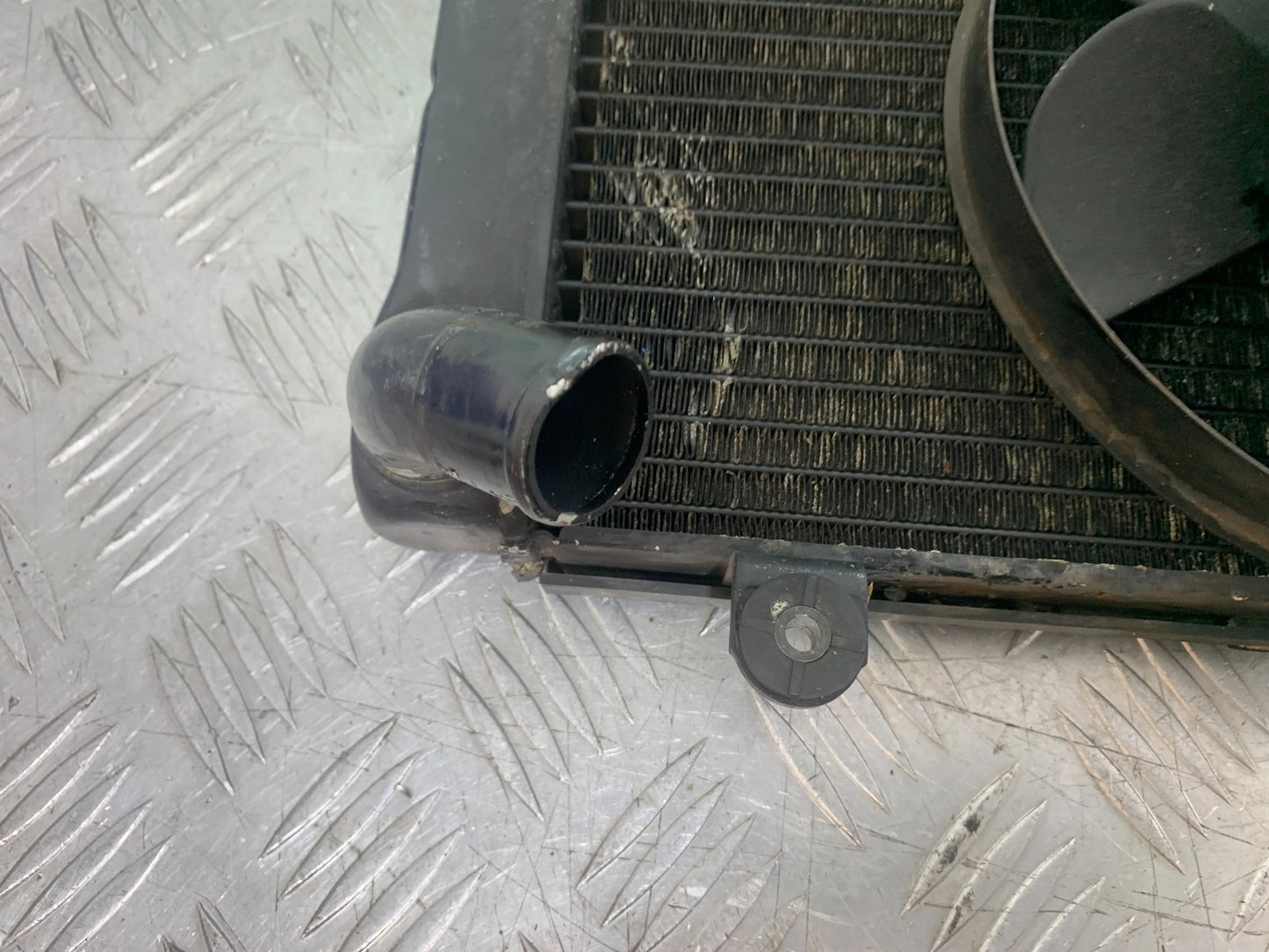 HONDA ST1100 PAN EUROPEAN RADIATOR AND FAN  YEAR 1993-2001 (CMB1195)