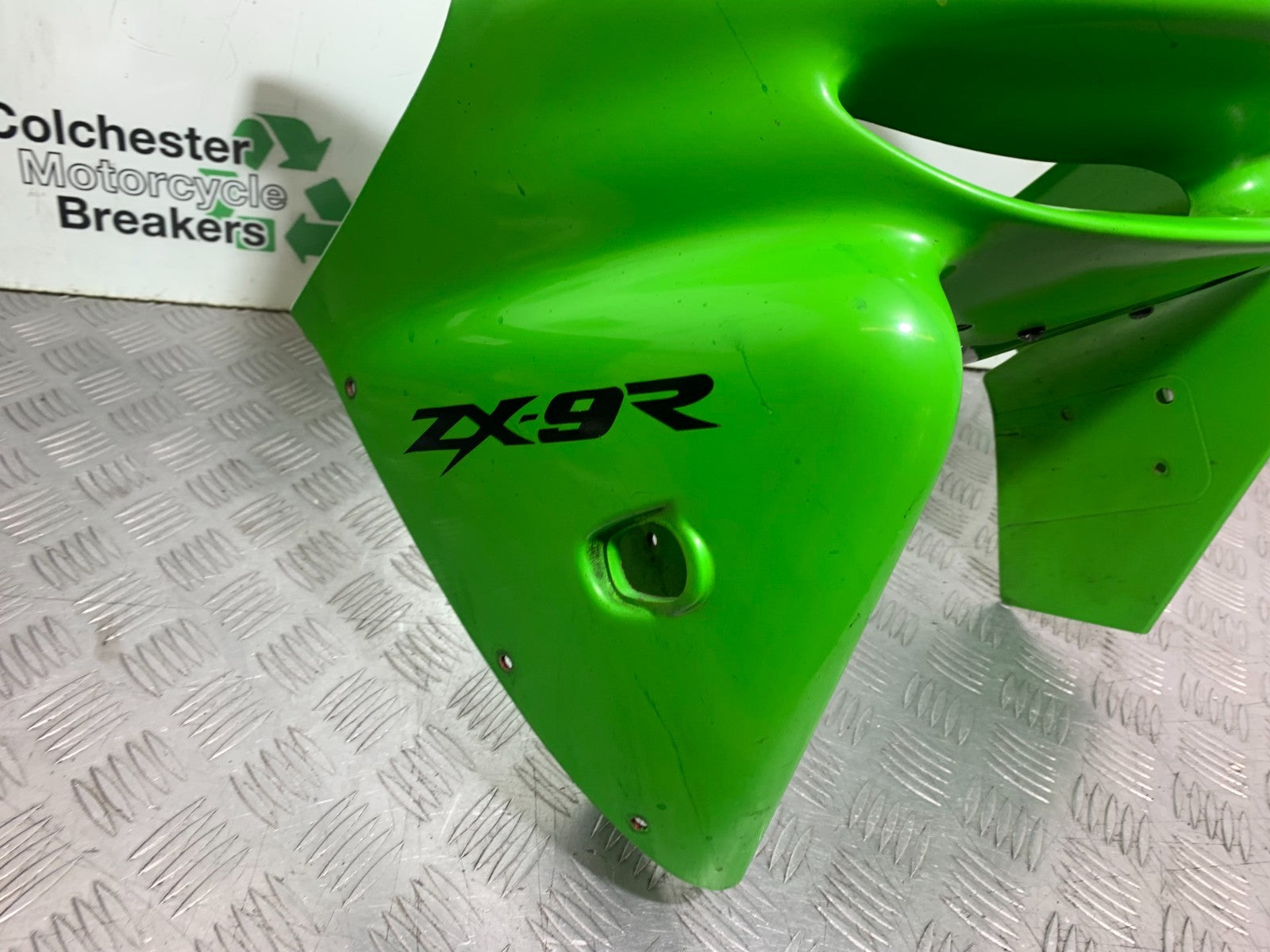 KAWASAKI ZX9R ZX9 R TOP FAIRING  YEAR 1998-1999 (CMB1329)