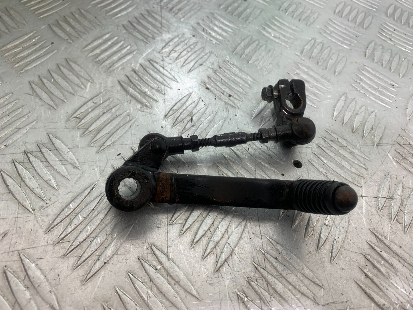 ROYAL ENFIELD HIMALAYAN 411 GEAR LEVER   YEAR 2018-2023 (CMB1279)