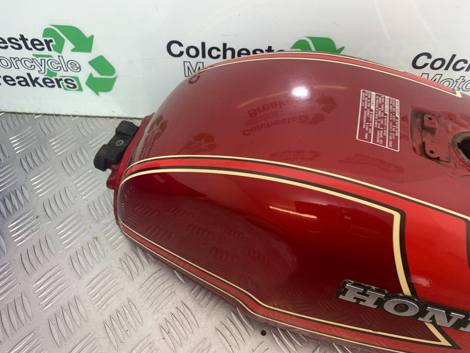 HONDA CX500 CX 500 PETROL TANK YEAR 1978 1981 (CMB1137)