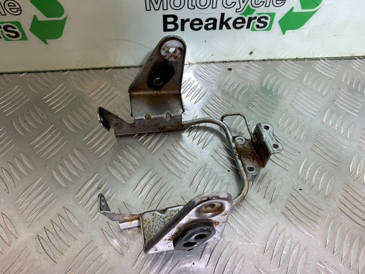 KAWASAKI ER5 ER 5 HEADLIGHT BRACKET  YEAR 1997-2007 (CMB1003)