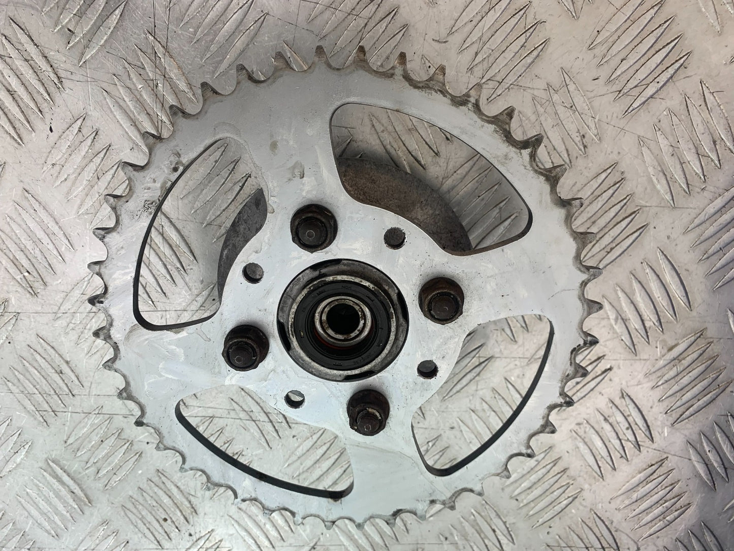 HONDA XL125 VARADERO REAR SPROCKET CARRIER  YEAR 2001-2006  (CMB1210)
