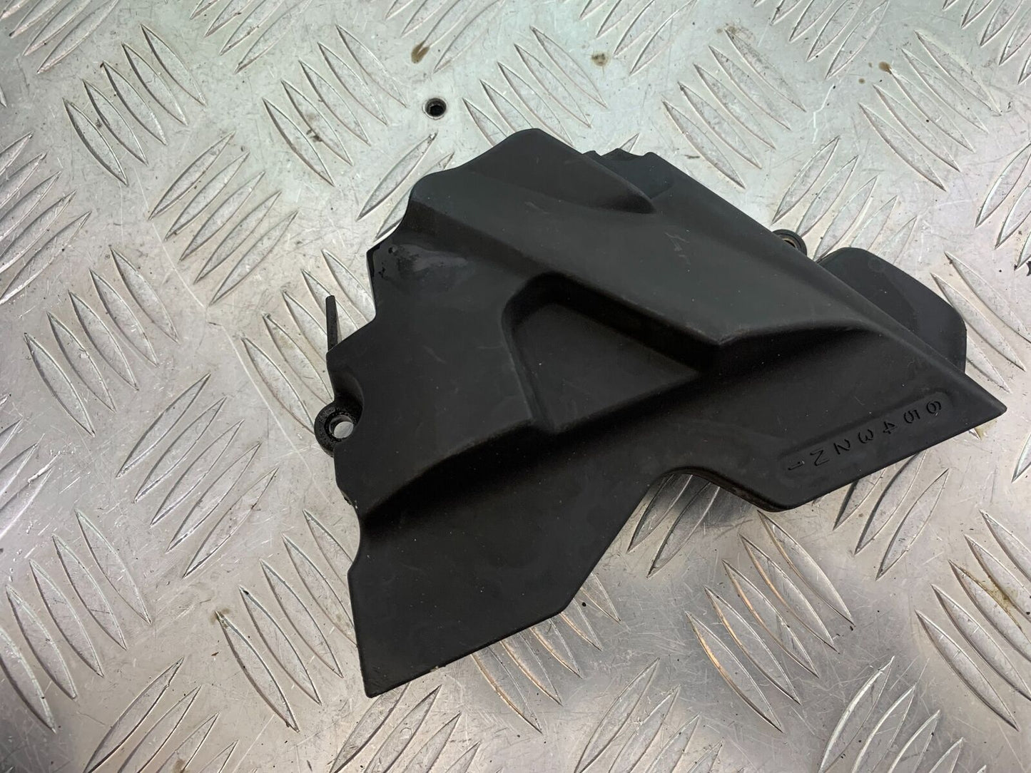 TRIUMPH TIGER 800 XC SPROCKET COVER YEAR 2011-2014 (CMB1022)