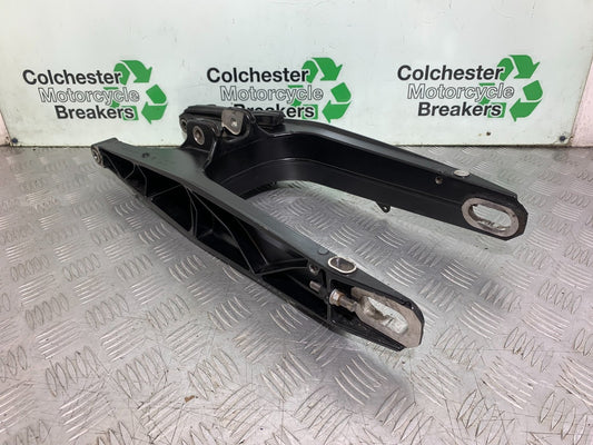 KTM 690 DUKE R LC4 SWINGARM YEAR 2012-2015  (CMB1180)