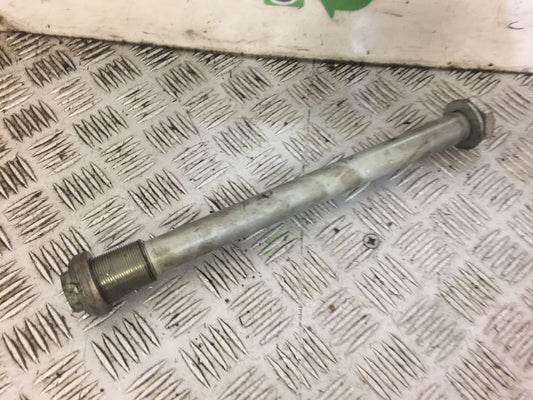SUZUKI GSXR600 GSXR 600 SWINGARM SPINDLE  K1 K2 YEAR 2002 (STOCK 509)