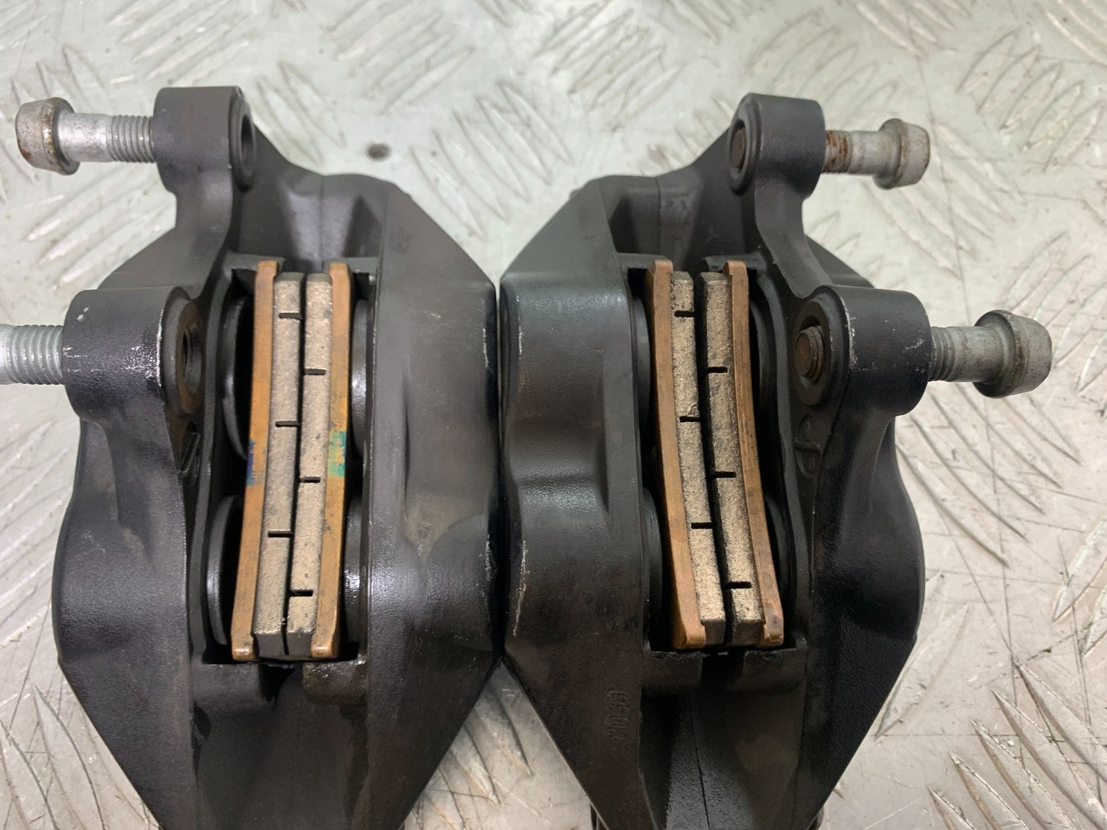 BMW F800 GT FRONT BRAKE CALIPERS  YEAR 2013-2017 (CMB1248)