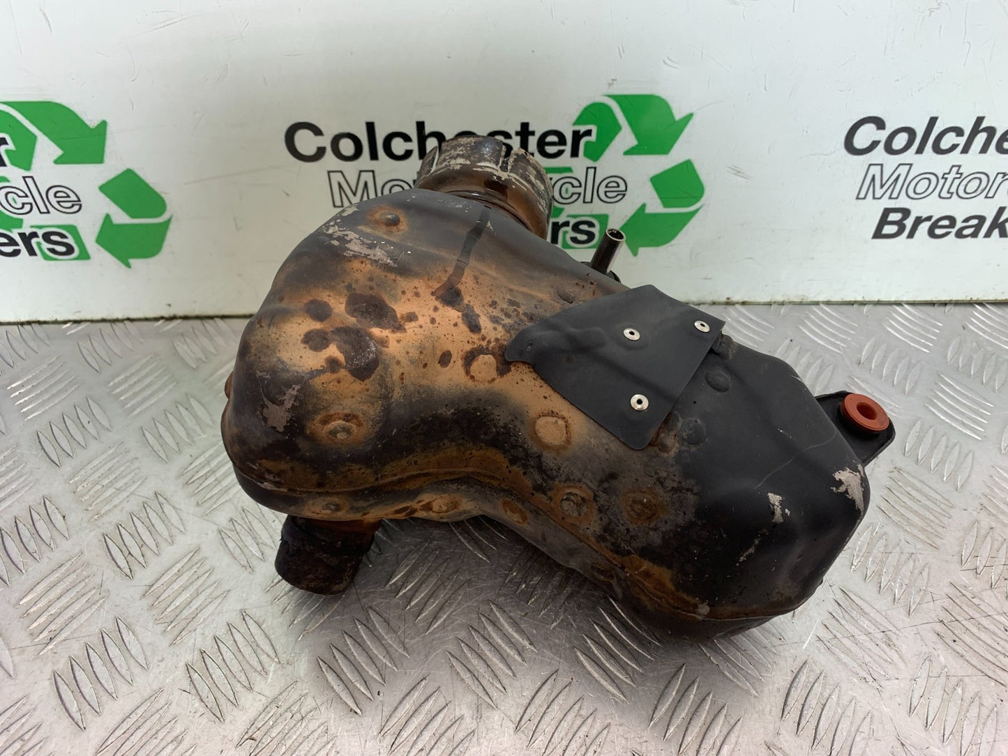 KTM DUKE 125 EXHAUST COLLECTOR BOX   YEAR 2017-2022 (CMB1274)