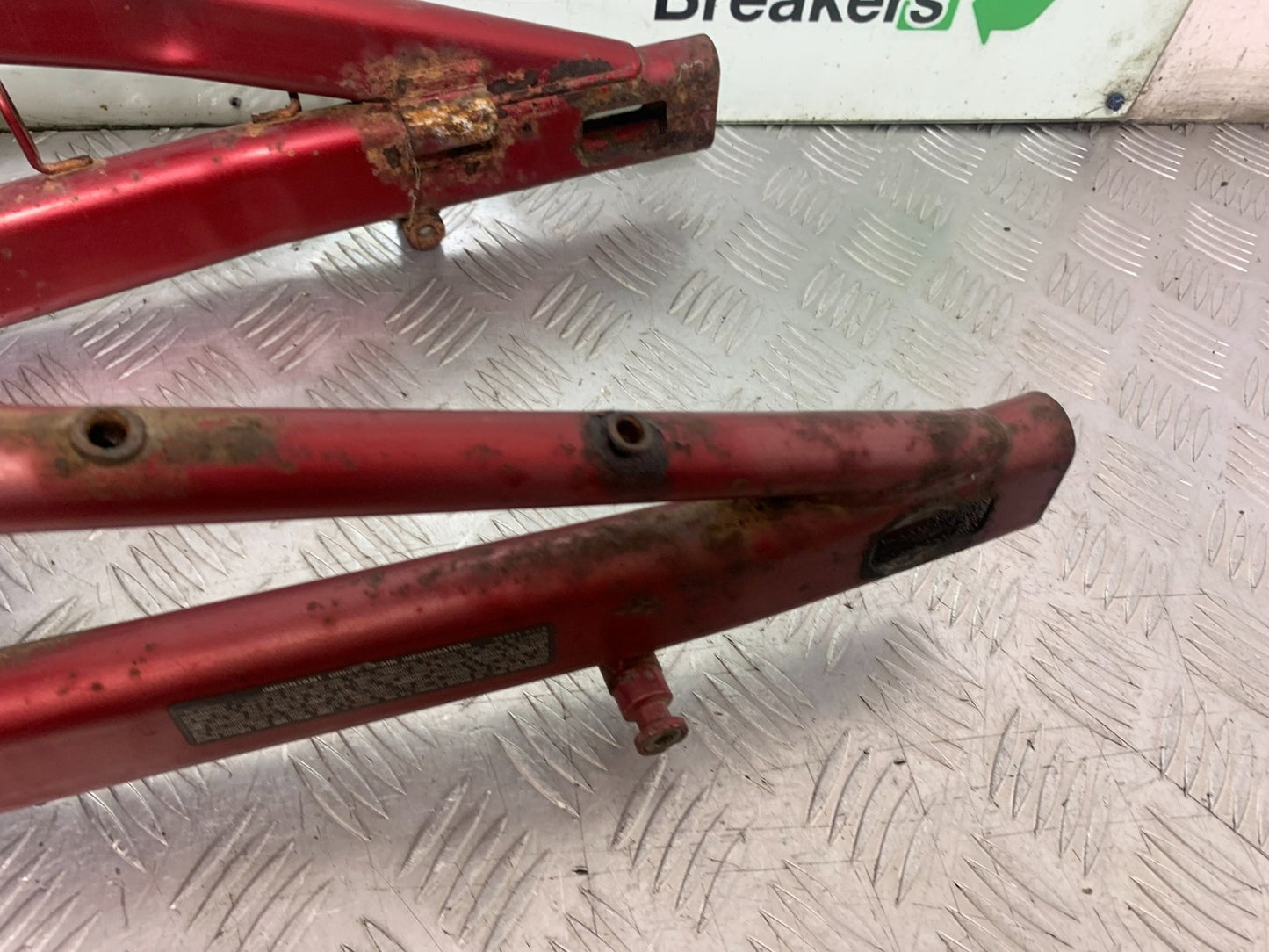 KAWASAKI ER6 F ER6F SWINGARM  YEAR 2005-2008 (CMB1277)
