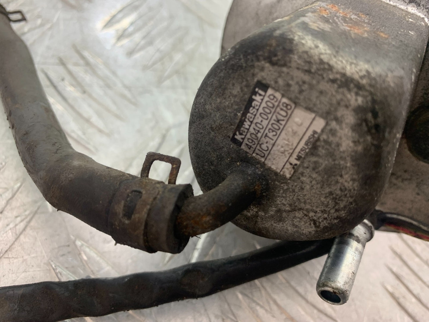 KAWASAKI Z750 Z 750 PETROL PUMP  YEAR 2004-2006  (CMB1234)