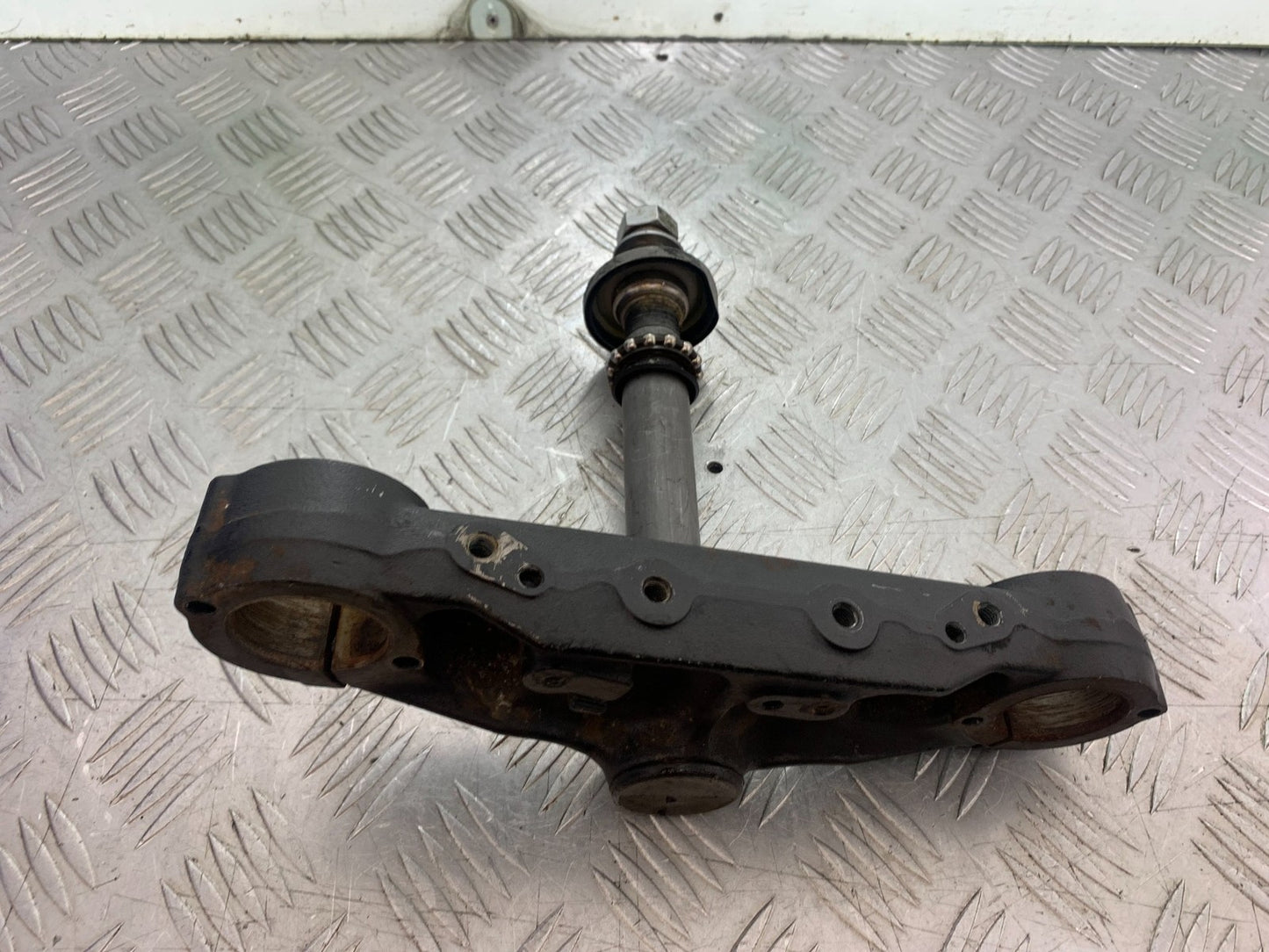YAMAHA XVS 1300 MIDNIGHT STAR BOTTOM YOKE YEAR 2007-16 (CMB1200)