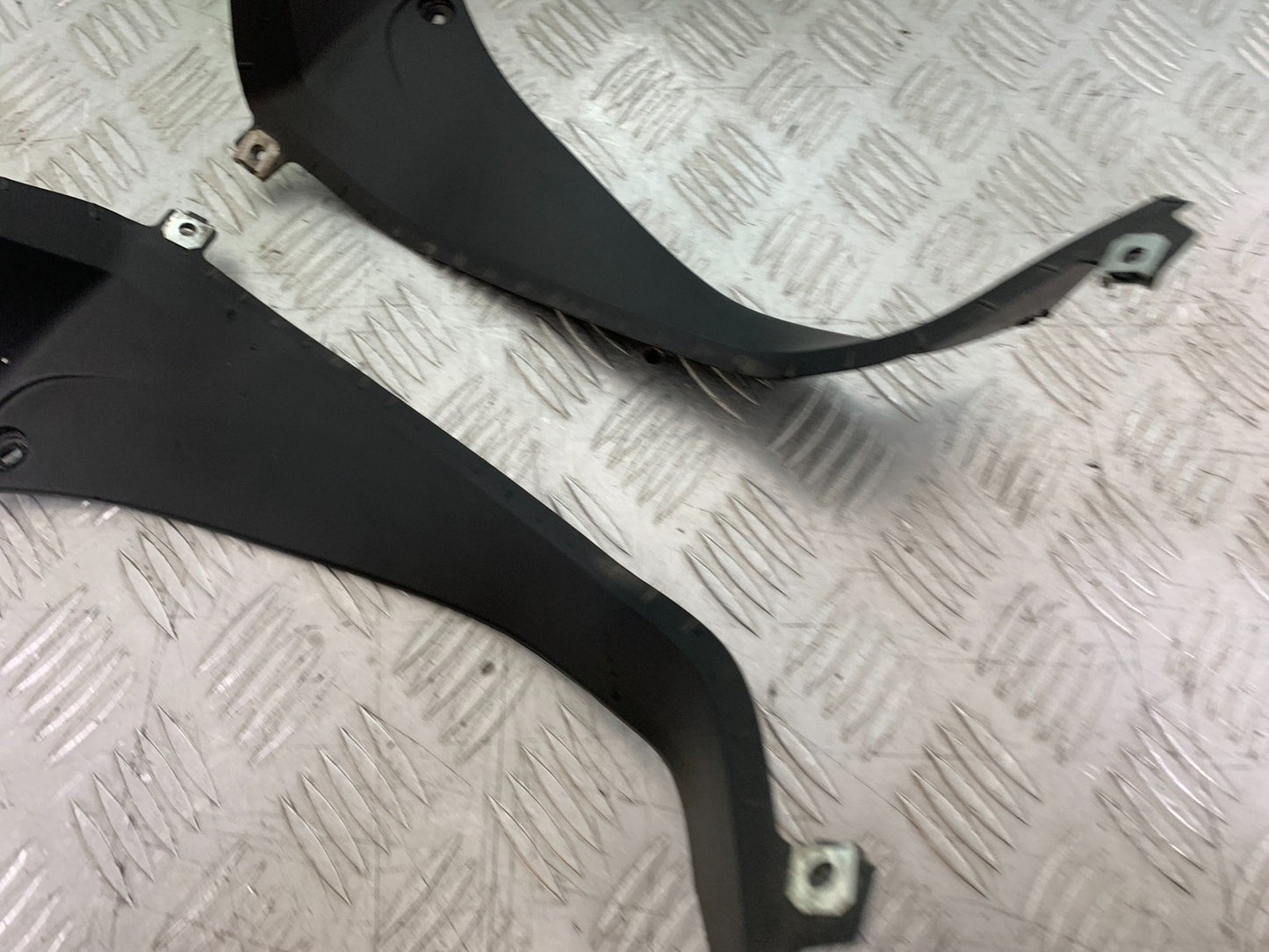 BMW F800 GT LEFT & RIGHT TOP INFILL PANELS  YEAR 2013-2017 (CMB1248)