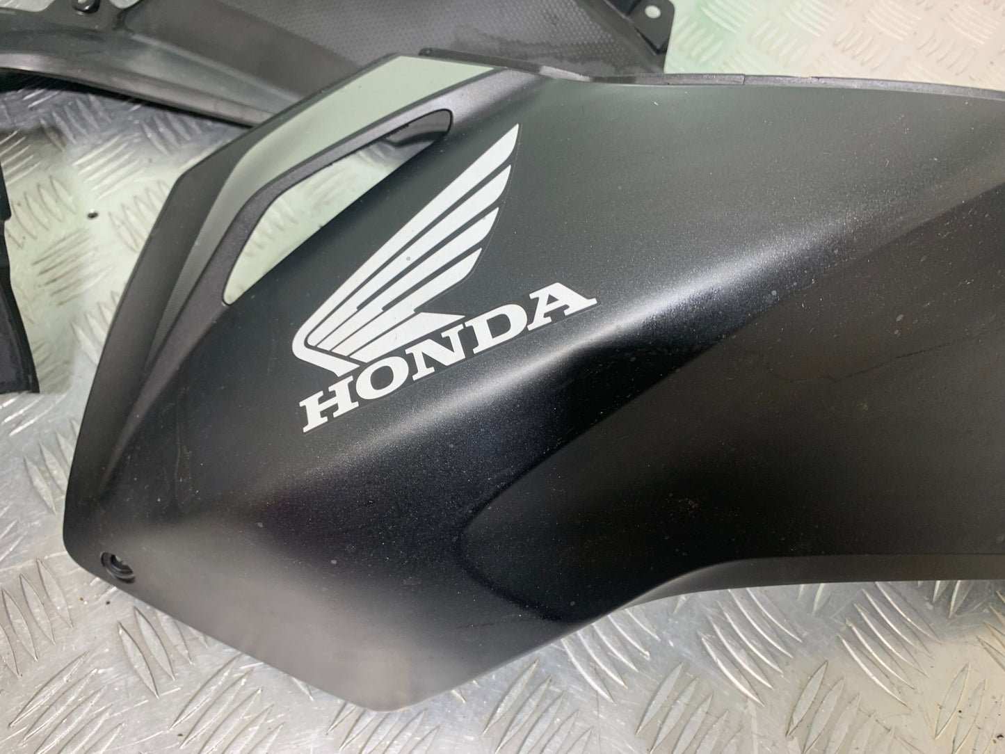 HONDA NC750 NC 750 S LEFT AND RIGHT TANK PANELS   2016-2020 (CMB1146)
