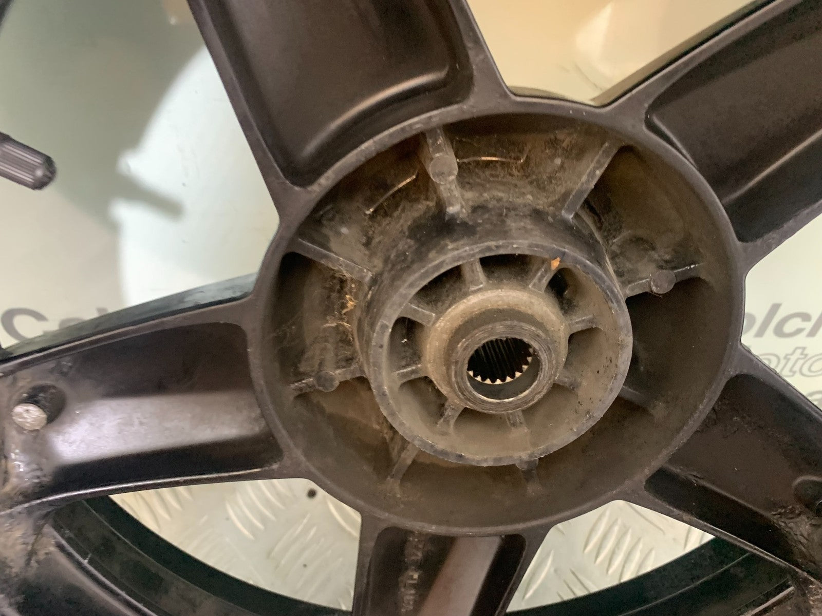 YAMAHA XMAX 250 XMAX 250 REAR WHEEL YEAR 2006-09 (CMB1201)
