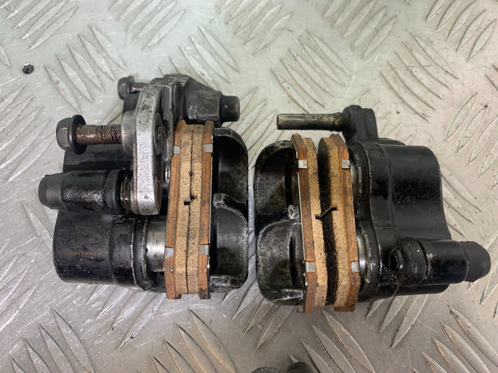 HONDA CBR600 CBR 600 F2 FRONT BRAKE CALIPERS  YEAR 1991-1994(CMB1133)