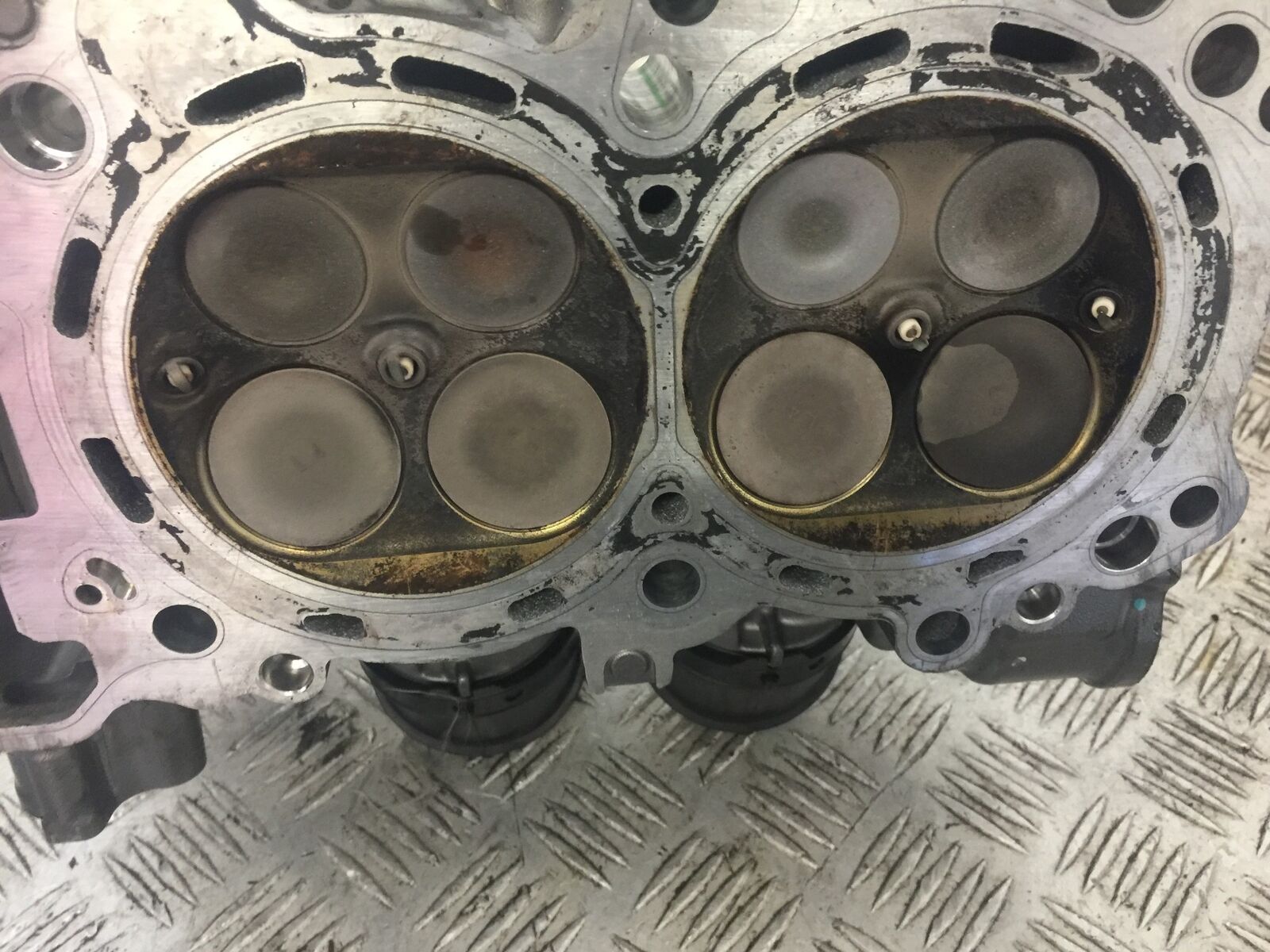 HONDA CRF1000 (DCT) AFRICA TWIN CYLINDER HEAD  YEAR 2016-2019 (STOCK 724)