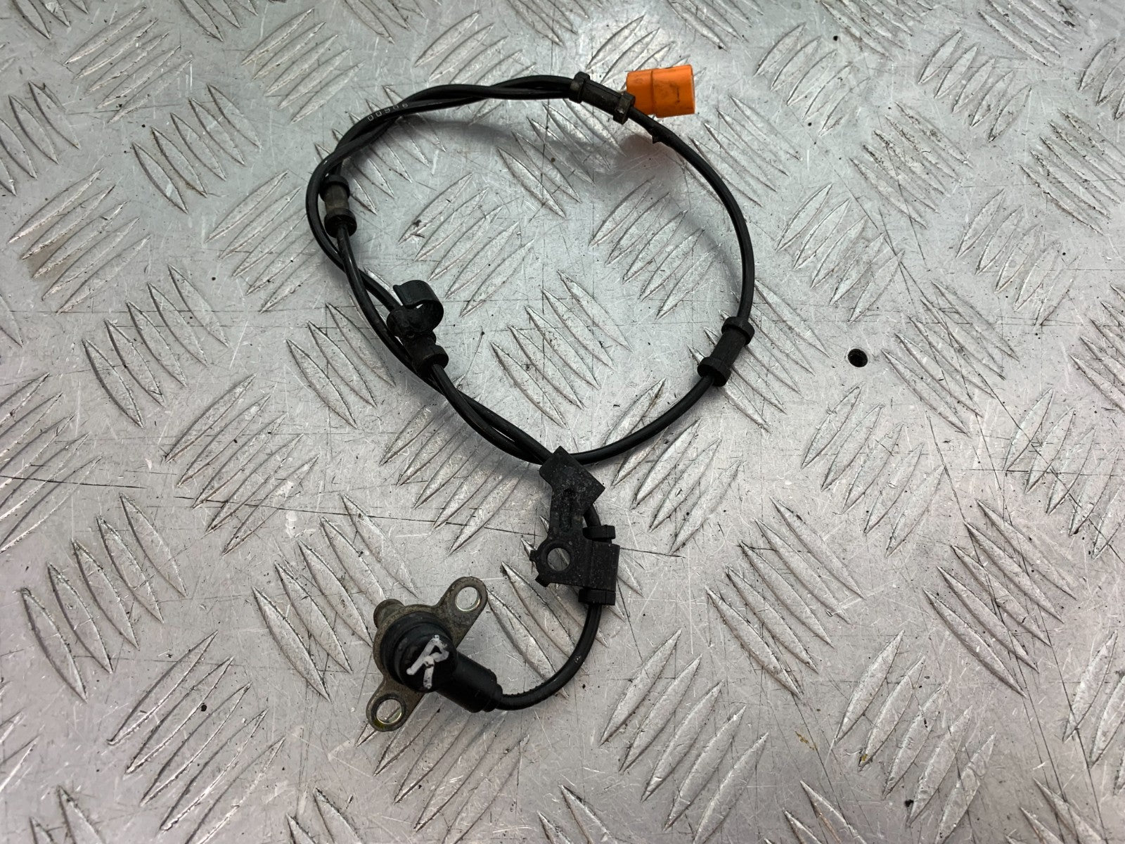 HONDA CBR1000 RR REAR ABS SENSOR   YEAR  2008-2011 (CMB1330)