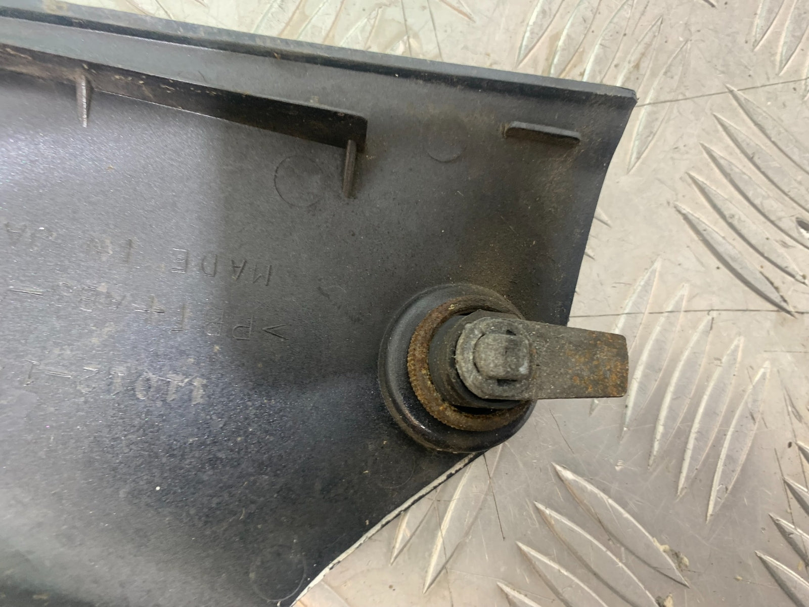 KAWASAKI ZZR1100 D POCKET LID   YEAR 1993-2001 (CMB1164)