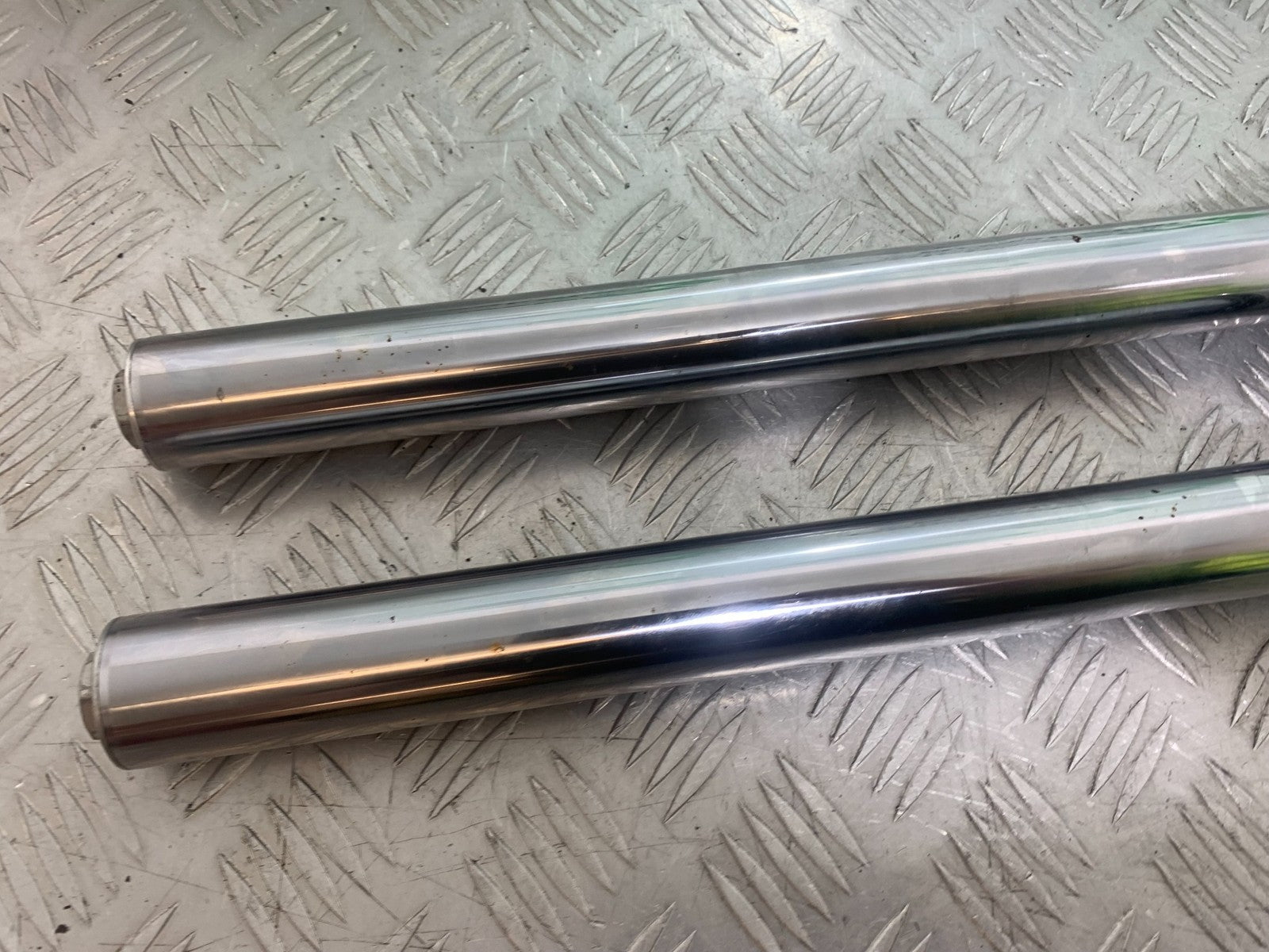 SUZUKI GSX750 INAZUMA FORKS (SOLD AS PARTS)  YEAR 1998-2003 (CMB1308)
