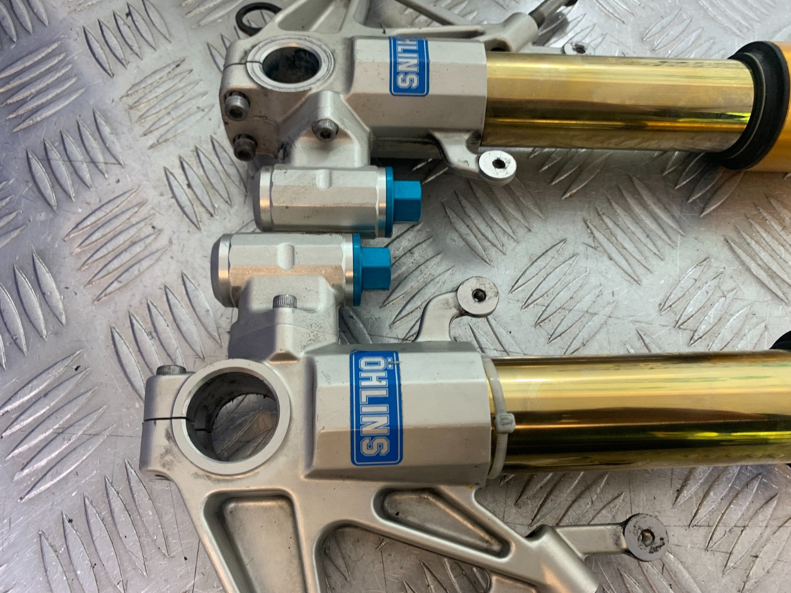 APRILIA RSV4 FACTORY OHLINS FORKS  YEAR 2009-2012 (CMB1224)