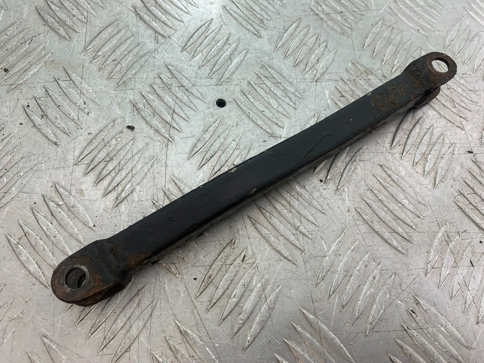SUZUKI GSX1100 G GSX 1100 G REAR BRAKE ARM  1991-1996 (CMB1283)