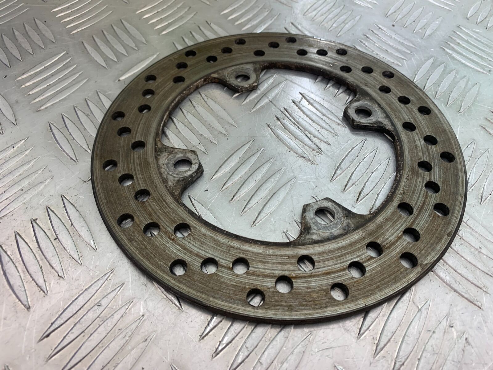 KAWASAKI Z750 Z 750 REAR BRAKE DISC YEAR 2004-2006  (CMB1104)