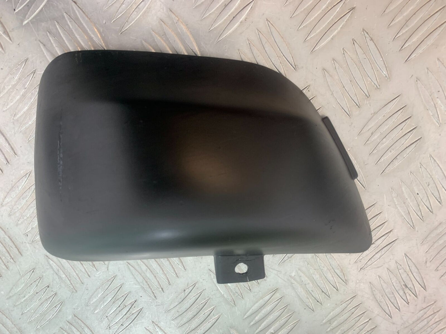 YAMAHA XV535 XV 535 VIRAGO RIGHT SIDE PANEL   YEAR 1994-02 (CMB1044)