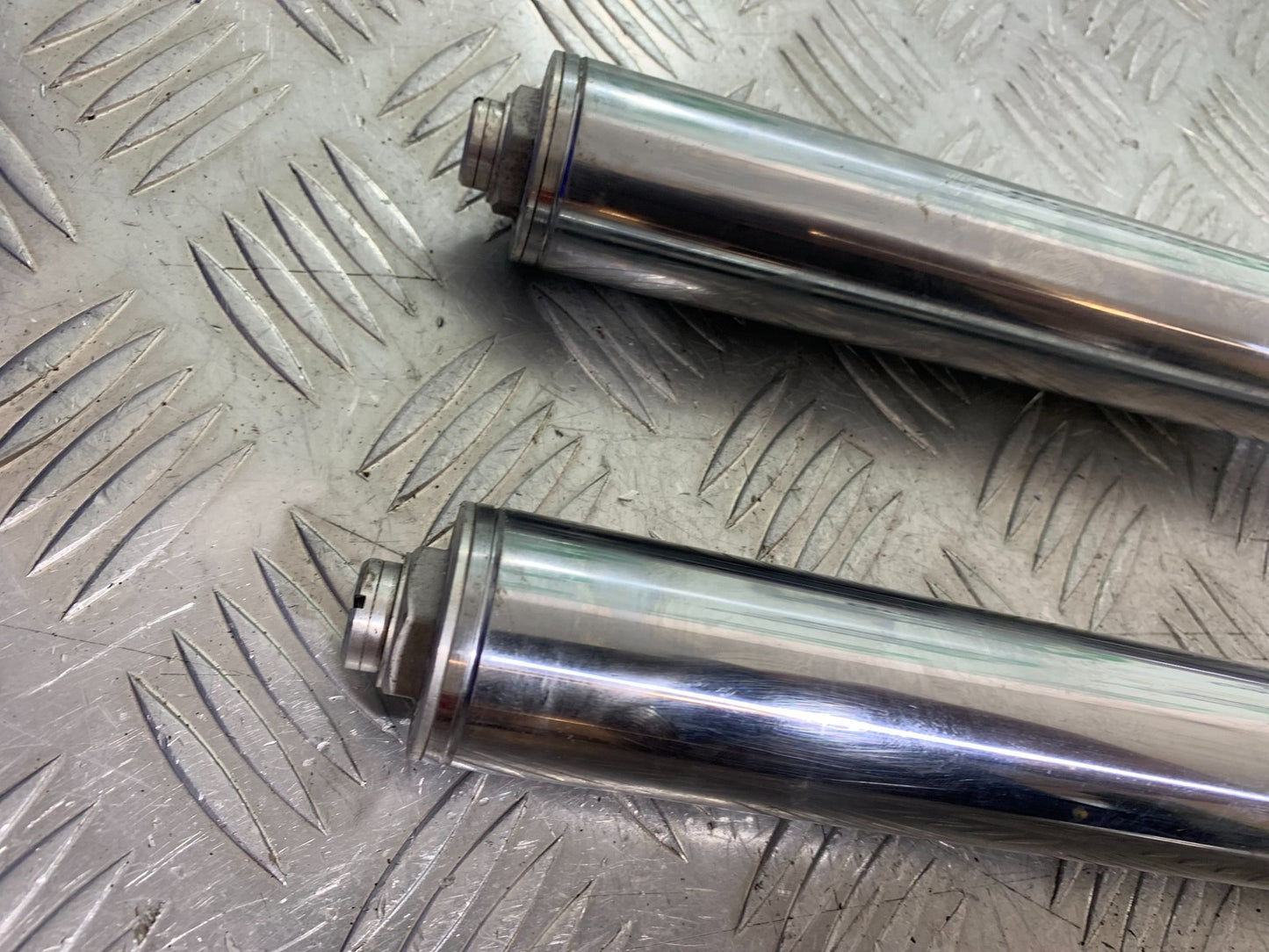 HONDA VFR800 VFR 800 V-TEC FORKS  YEAR 2002 -09 (CMB1296)