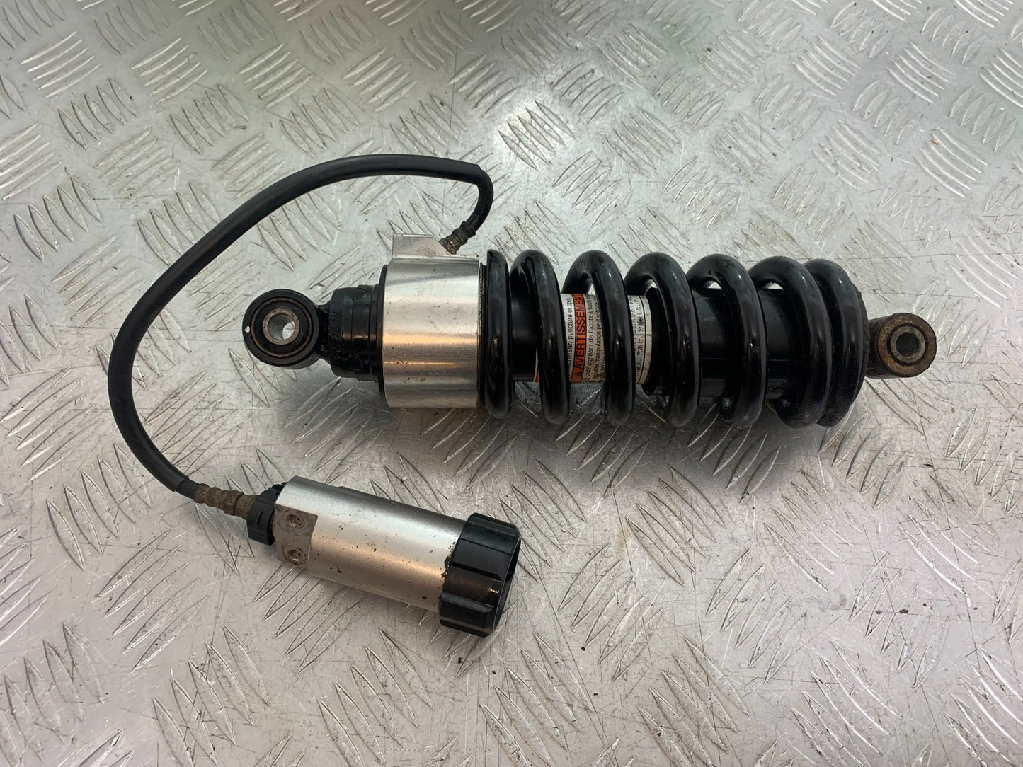 KAWASAKI 650 VERSYS REAR SHOCK YEAR 2015-2018 (CMB1288)