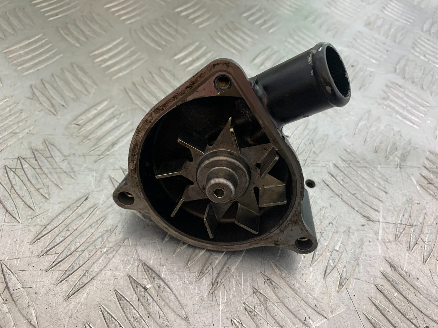 TRIUMPH 1050 SPRINT ST WATER PUMP 2003-2011 (CMB1285)